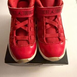 Jordan Kids Red Sneakers